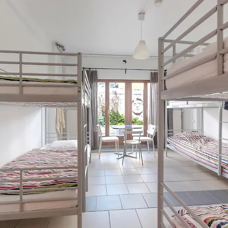 Hostel Hello *